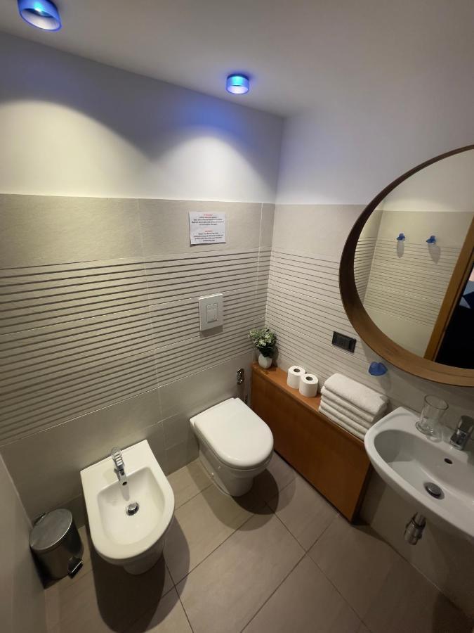 Nova Rooms เนเปิลส์ ภายนอก รูปภาพ